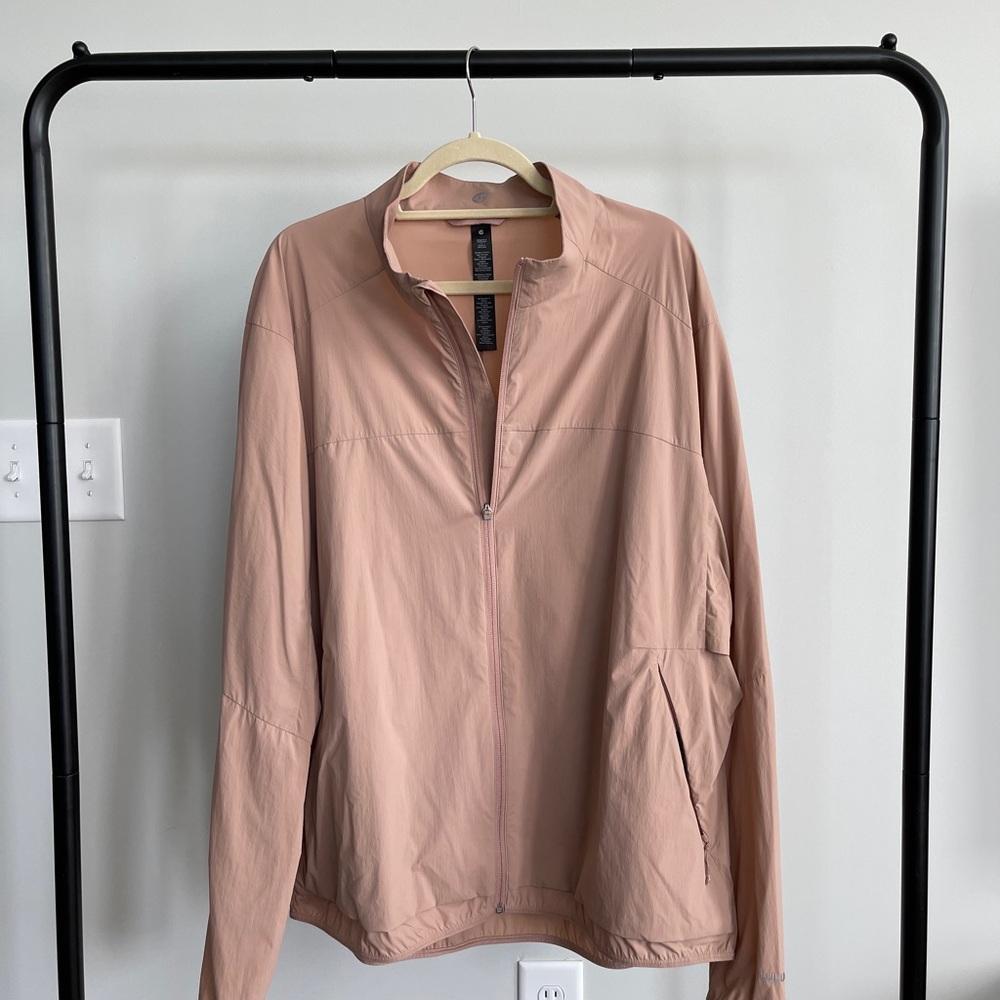 Lululemon Stretch Ventilated Run Jacket